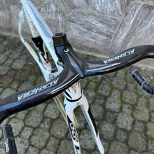 Carica l'immagine nel visualizzatore di Gallery, Pinarello Dogma 60.1