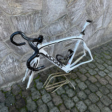 Carica l'immagine nel visualizzatore di Gallery, Pinarello Dogma 60.1