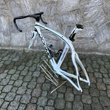 Carica l'immagine nel visualizzatore di Gallery, Pinarello Dogma 60.1