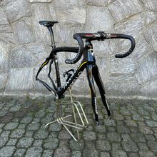 Carica l'immagine nel visualizzatore di Gallery, Pinarello Dogma 65.1 Think 2