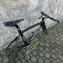 Carica l'immagine nel visualizzatore di Gallery, Pinarello Dogma 65.1 Think 2