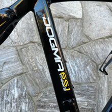 Carica l'immagine nel visualizzatore di Gallery, Pinarello Dogma 65.1 Think 2