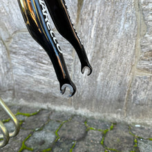 Carica l'immagine nel visualizzatore di Gallery, Pinarello Dogma 65.1 Think 2