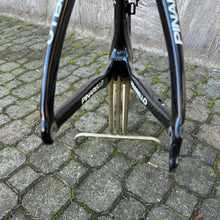 Carica l'immagine nel visualizzatore di Gallery, Pinarello Dogma 65.1 Think 2