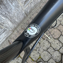 Carica l'immagine nel visualizzatore di Gallery, Pinarello Dogma F100 Limited Edition