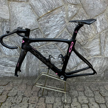 Carica l'immagine nel visualizzatore di Gallery, Pinarello Dogma F100 Limited Edition