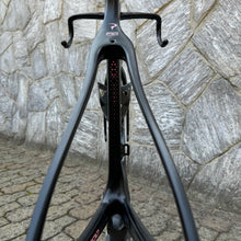 Carica l'immagine nel visualizzatore di Gallery, Pinarello Dogma F100 Limited Edition
