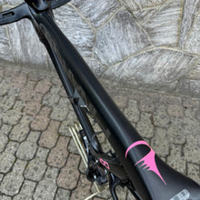 Carica l'immagine nel visualizzatore di Gallery, Pinarello Dogma F100 Limited Edition