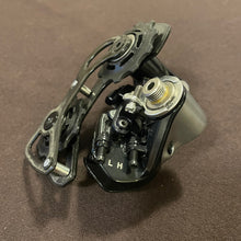 Carica l'immagine nel visualizzatore di Gallery, Shimano Dura Ace 9070/R785 disc