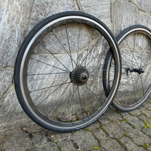 Carica l'immagine nel visualizzatore di Gallery, Shimano Dura Ace WH-R9100 C35