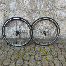 Carica l'immagine nel visualizzatore di Gallery, Shimano Dura Ace WH-R9100 C35