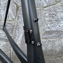 Carica l'immagine nel visualizzatore di Gallery, Specialized S-Works Tarmac SL5