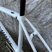 Carica l'immagine nel visualizzatore di Gallery, Specialized S-Works Tarmac SL5