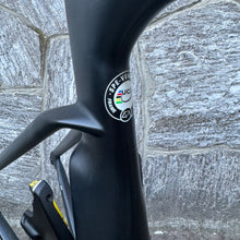 Carica l'immagine nel visualizzatore di Gallery, Specialized S-Works Venge Vias