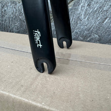 Carica l'immagine nel visualizzatore di Gallery, Specialized S-Works Venge Vias