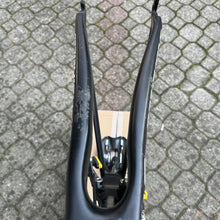 Carica l'immagine nel visualizzatore di Gallery, Specialized S-Works Venge Vias