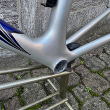 Carica l'immagine nel visualizzatore di Gallery, Trek 5200 US Postal Service