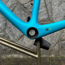 Carica l'immagine nel visualizzatore di Gallery, Trek Emonda SL6 H2