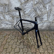 Carica l'immagine nel visualizzatore di Gallery, Trek Emonda SLR Disc