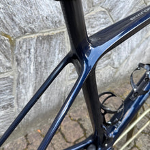 Carica l'immagine nel visualizzatore di Gallery, Trek Emonda SLR Disc
