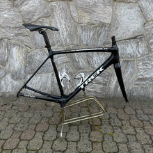 Carica l'immagine nel visualizzatore di Gallery, Trek Emonda SLR H1