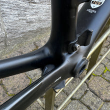 Carica l'immagine nel visualizzatore di Gallery, Trek Emonda SLR H1