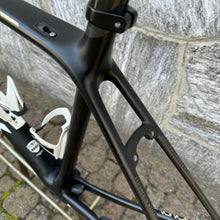 Carica l'immagine nel visualizzatore di Gallery, Trek Emonda SLR H1