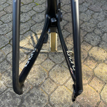 Carica l'immagine nel visualizzatore di Gallery, Trek Emonda SLR H1