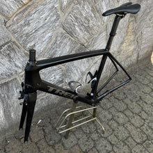 Carica l'immagine nel visualizzatore di Gallery, Trek Madone 5.9 H2