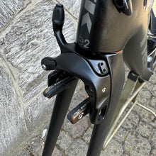 Carica l'immagine nel visualizzatore di Gallery, Trek Madone 5.9 H2