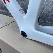 Carica l'immagine nel visualizzatore di Gallery, Trek Madone 9.9 RSL