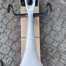 Carica l'immagine nel visualizzatore di Gallery, Trek Madone 9.9 RSL