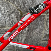 Carica l'immagine nel visualizzatore di Gallery, Trek Madone Team Issue RSL