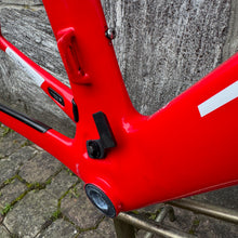 Carica l'immagine nel visualizzatore di Gallery, Trek Madone Team Issue RSL