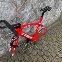 Carica l'immagine nel visualizzatore di Gallery, Trek Madone Team Issue RSL