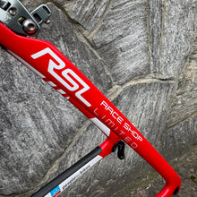 Carica l'immagine nel visualizzatore di Gallery, Trek Madone Team Issue RSL