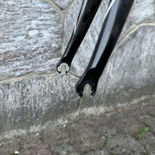 Carica l'immagine nel visualizzatore di Gallery, Whistle Crow