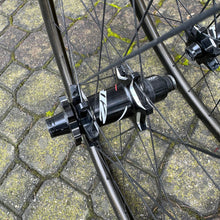 Carica l'immagine nel visualizzatore di Gallery, Zipp 202 Firecrest Disc