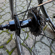 Carica l'immagine nel visualizzatore di Gallery, Zipp 404 Firecrest