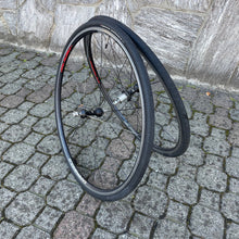 Carica l'immagine nel visualizzatore di Gallery, Campagnolo Neutron