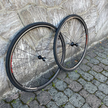 Carica l'immagine nel visualizzatore di Gallery, Campagnolo Neutron