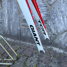 Carica l'immagine nel visualizzatore di Gallery, Giant TCR Advanced SL