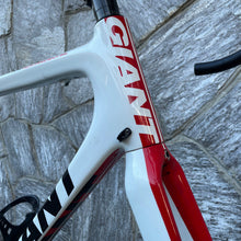 Carica l'immagine nel visualizzatore di Gallery, Giant TCR Advanced SL