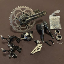 Carica l'immagine nel visualizzatore di Gallery, Campagnolo Record Titanium 10s