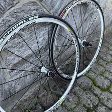Carica l'immagine nel visualizzatore di Gallery, Mavic Ksyrium Equipe