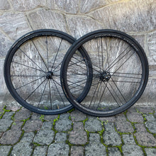 Carica l'immagine nel visualizzatore di Gallery, Campagnolo Shamal Mille