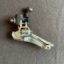 Carica l'immagine nel visualizzatore di Gallery, Campagnolo Record Titanium