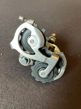 Carica l'immagine nel visualizzatore di Gallery, Campagnolo Record Titanium