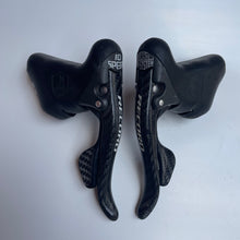 Carica l'immagine nel visualizzatore di Gallery, Campagnolo Record Titanium 10s