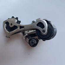 Carica l'immagine nel visualizzatore di Gallery, Campagnolo Record Titanium 10s